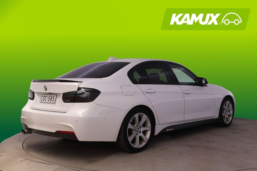 BMW 330 vaihtoauto