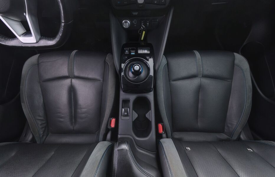 Nissan Leaf vaihtoauto