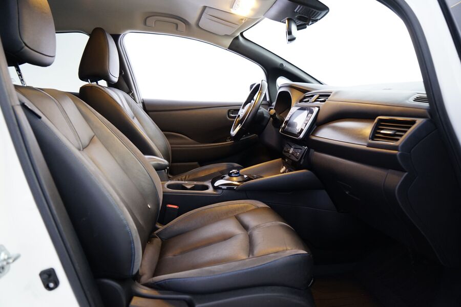 Nissan Leaf vaihtoauto