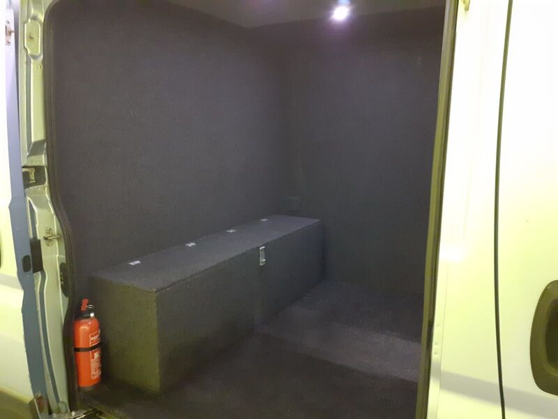 Peugeot Boxer vaihtoauto