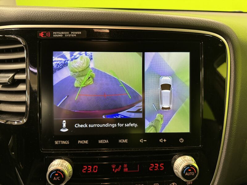 Mitsubishi Outlander PHEV vaihtoauto