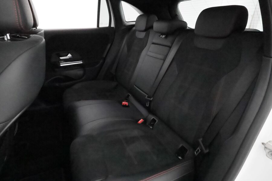 Mercedes-Benz EQA vaihtoauto