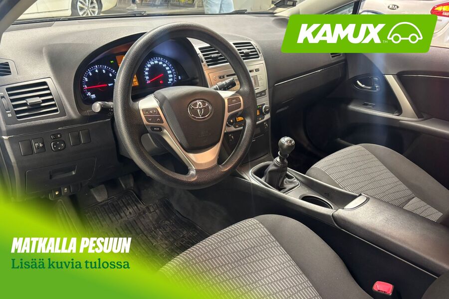Toyota Avensis vaihtoauto