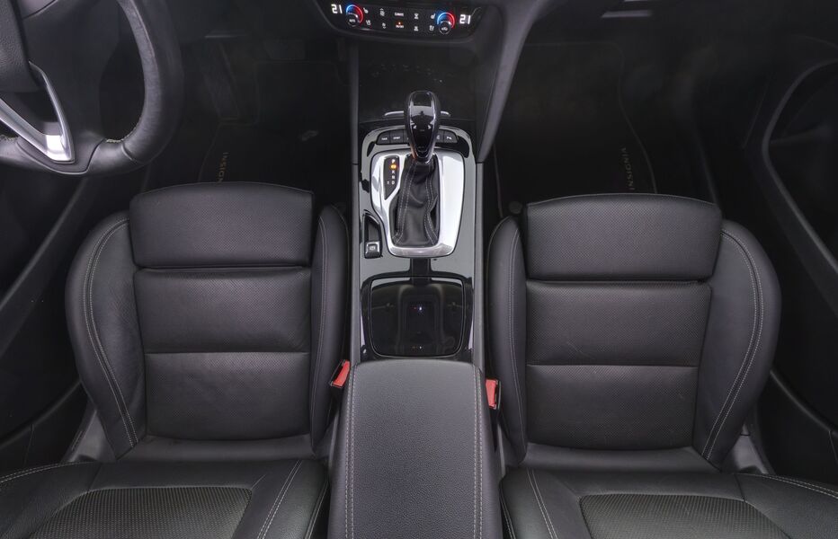 Opel Insignia vaihtoauto