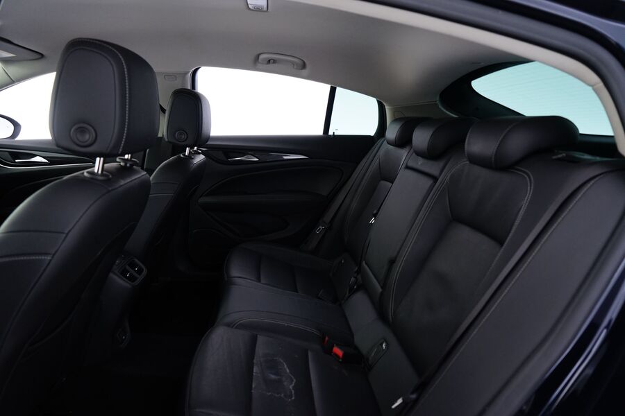 Opel Insignia vaihtoauto