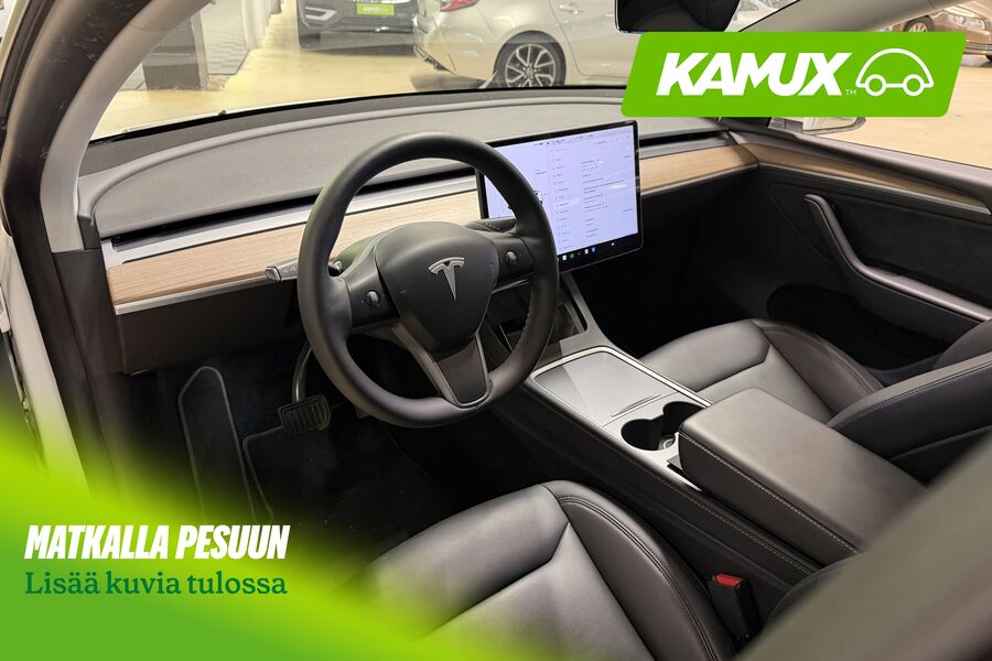 Tesla Model Y vaihtoauto