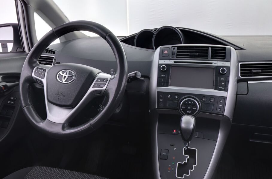 Toyota Verso vaihtoauto