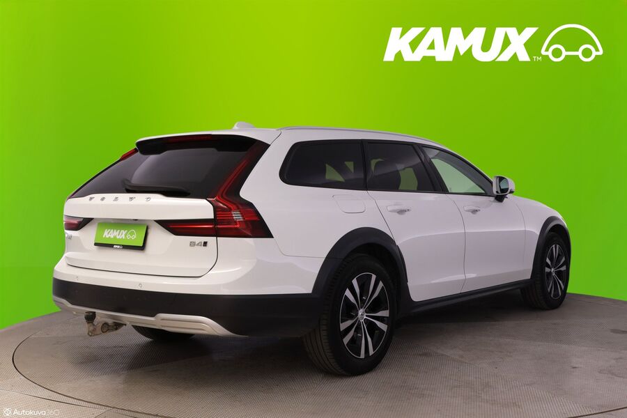 Volvo V90 Cross Country vaihtoauto