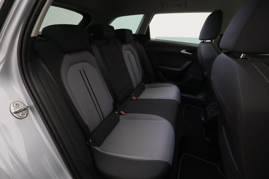 SEAT Leon Sportstourer vaihtoauto