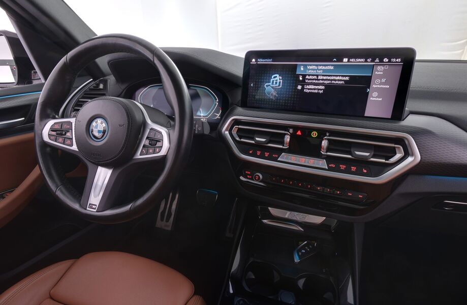 BMW iX3 vaihtoauto