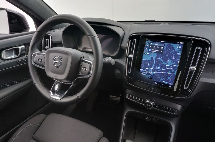 Volvo C40 vaihtoauto