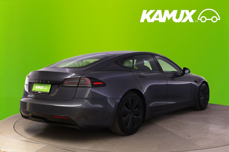 Tesla Model S vaihtoauto