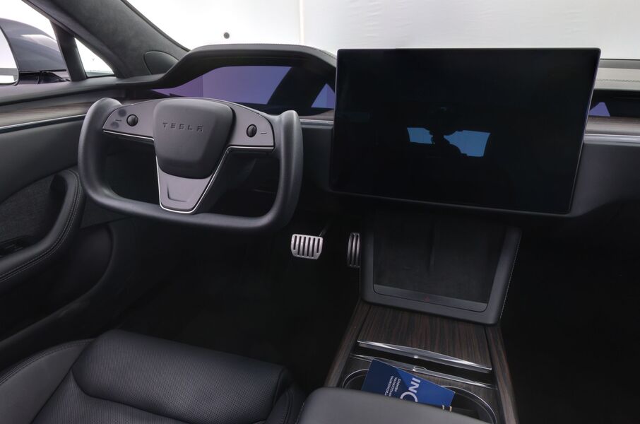 Tesla Model S vaihtoauto