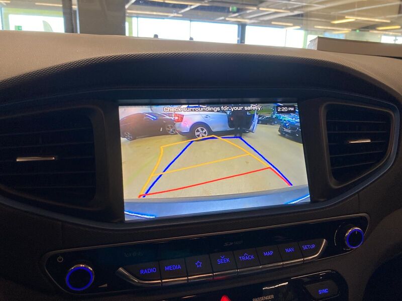 Hyundai IONIQ plug-in vaihtoauto