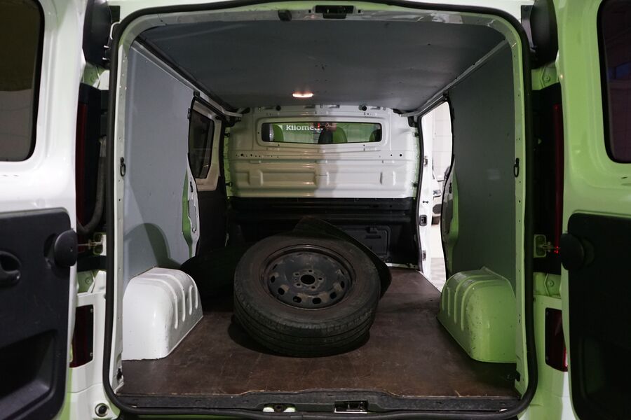 Opel Vivaro vaihtoauto