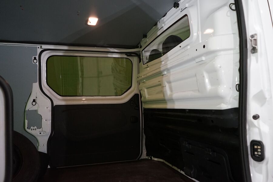 Opel Vivaro vaihtoauto