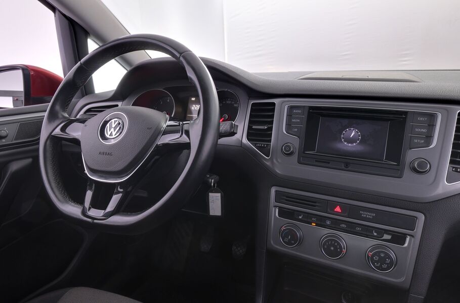 Volkswagen Golf Sportsvan vaihtoauto