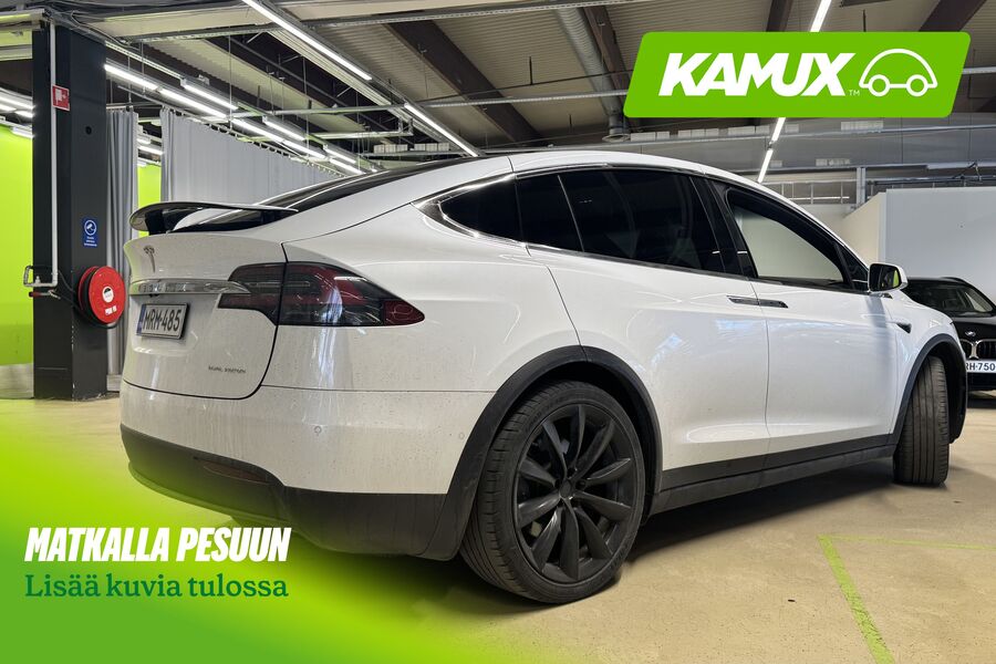 Tesla Model X vaihtoauto