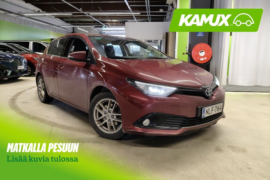 Toyota Auris vaihtoauto