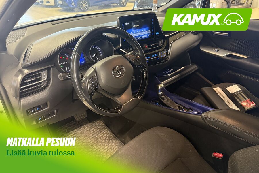 Toyota C-HR vaihtoauto