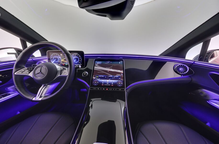 Mercedes-Benz EQE vaihtoauto
