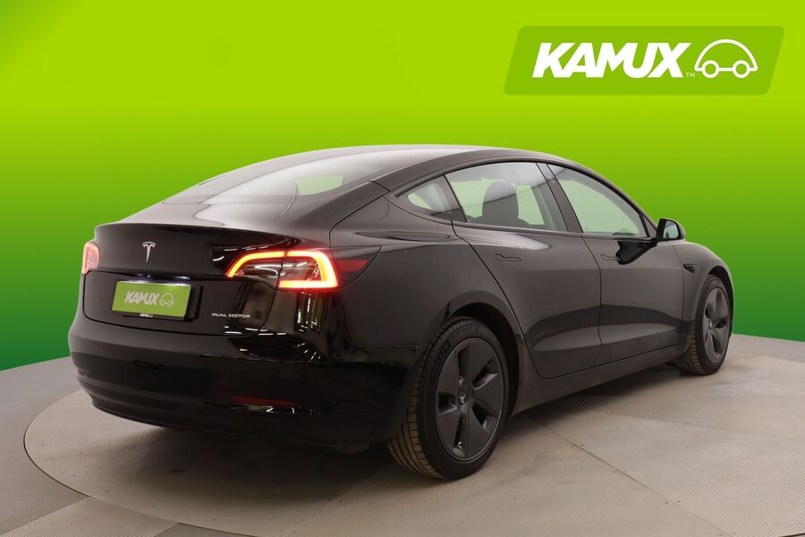 Tesla Model 3 vaihtoauto