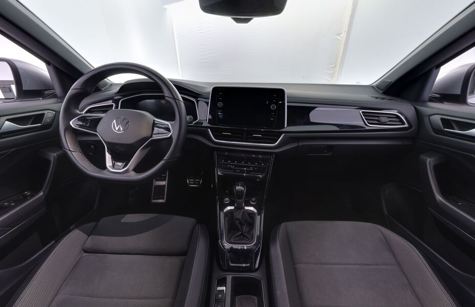 Volkswagen T-Roc vaihtoauto