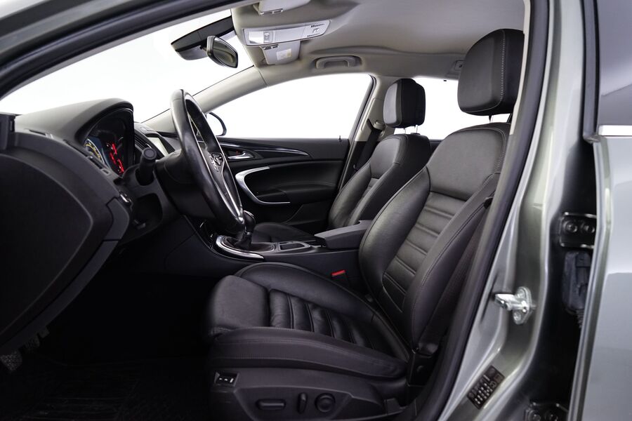 Opel Insignia vaihtoauto