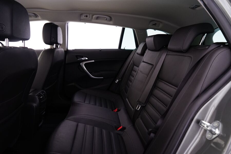 Opel Insignia vaihtoauto