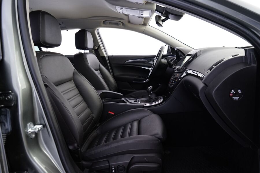 Opel Insignia vaihtoauto