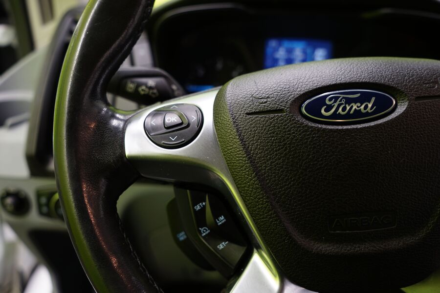 Ford Transit vaihtoauto