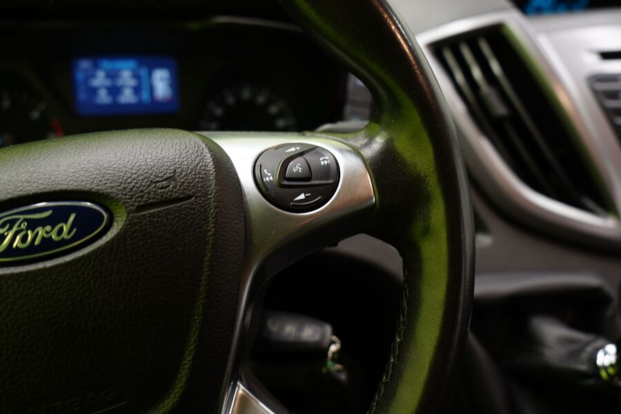 Ford Transit vaihtoauto