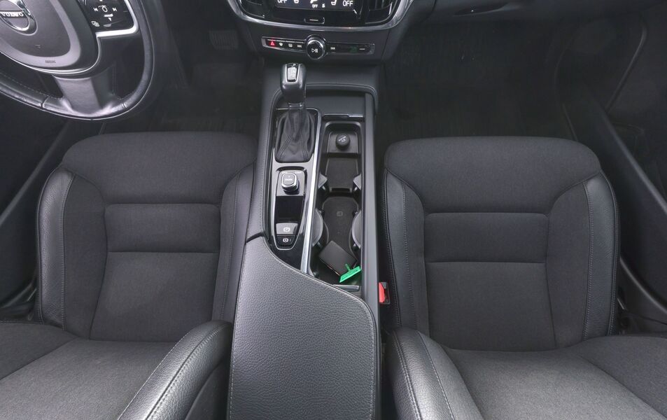 Volvo V90 Cross Country vaihtoauto