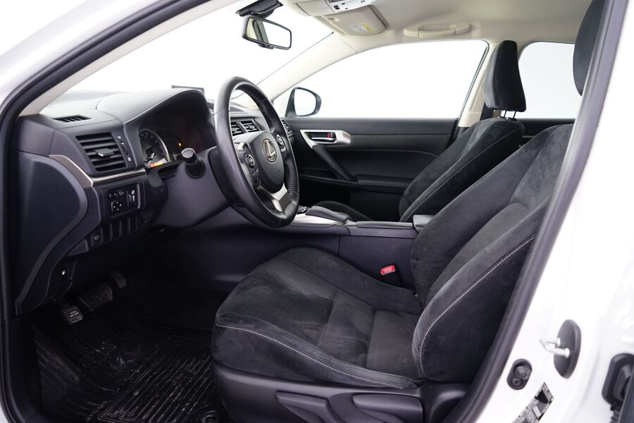 Lexus CT vaihtoauto