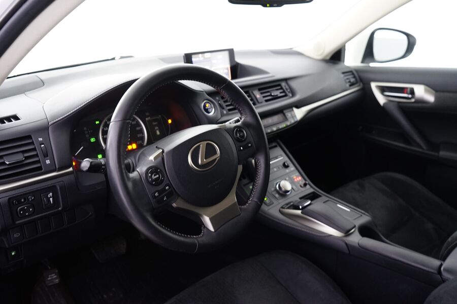 Lexus CT vaihtoauto