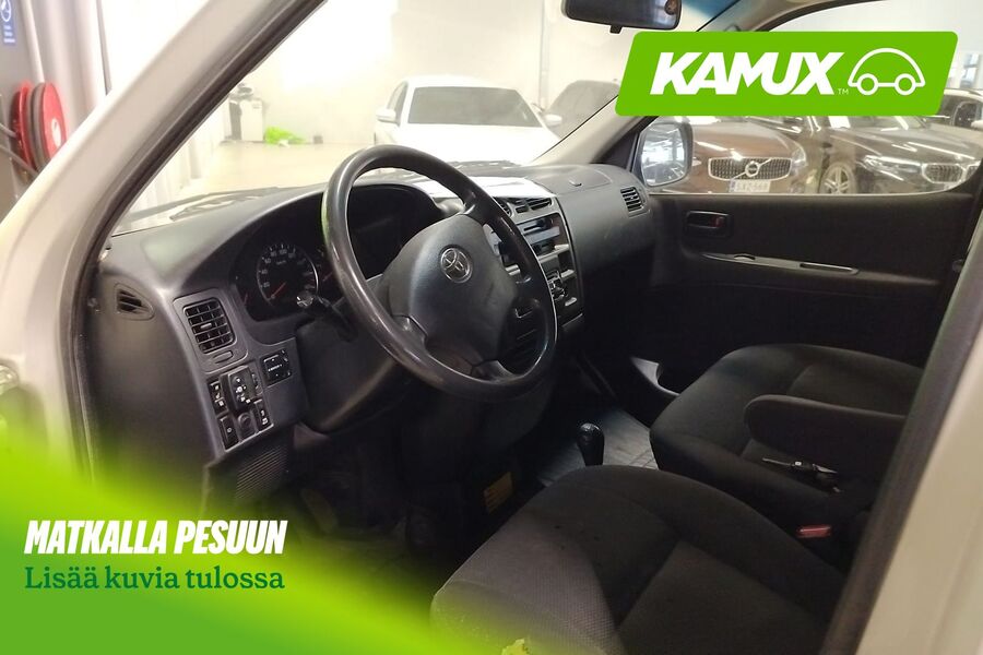 Toyota Hiace vaihtoauto