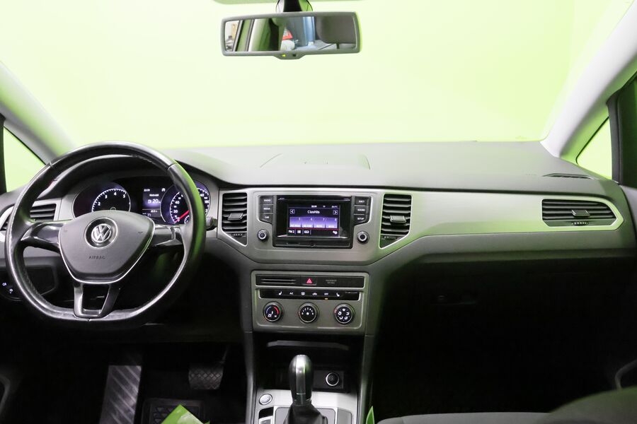 Volkswagen Golf Sportsvan vaihtoauto