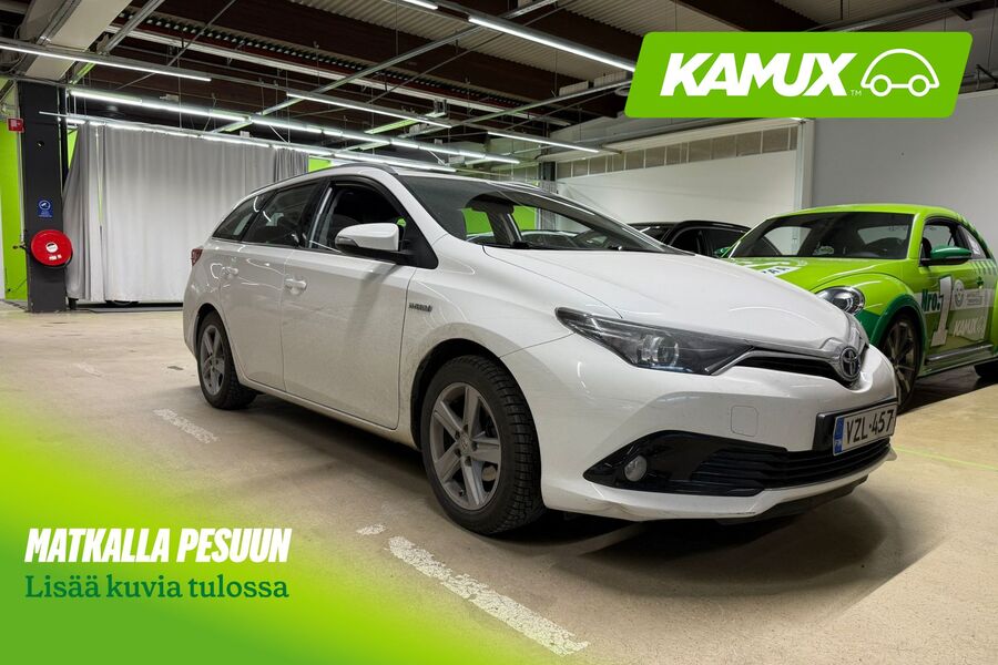 Toyota Auris vaihtoauto