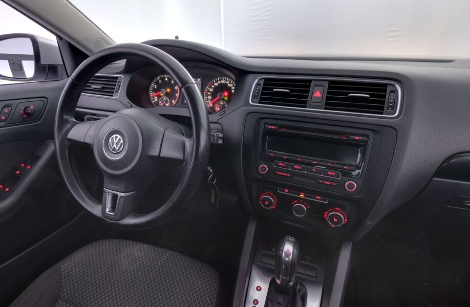 Volkswagen Jetta vaihtoauto
