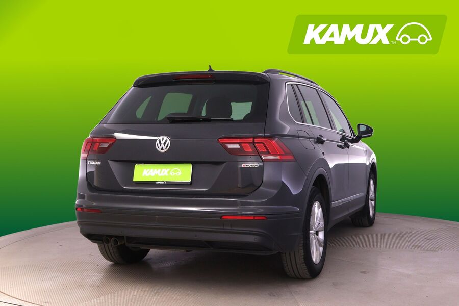 Volkswagen Tiguan vaihtoauto