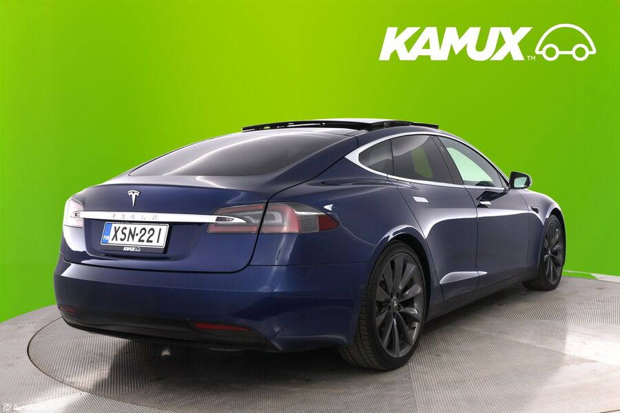 Tesla Model S vaihtoauto