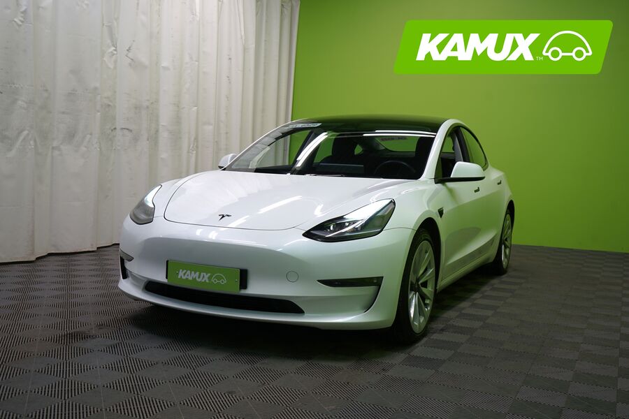 Tesla Model 3 vaihtoauto