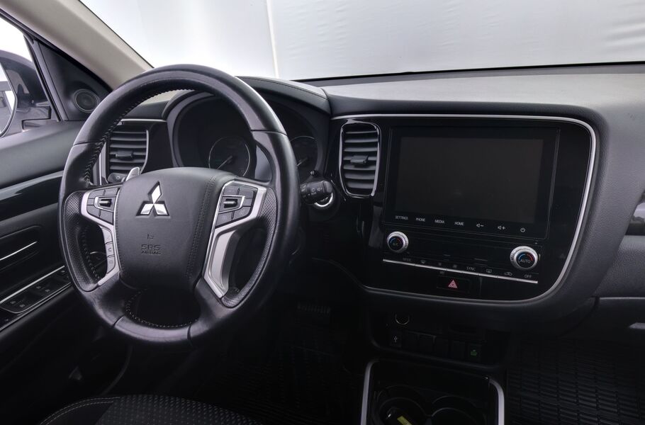 Mitsubishi Outlander PHEV vaihtoauto