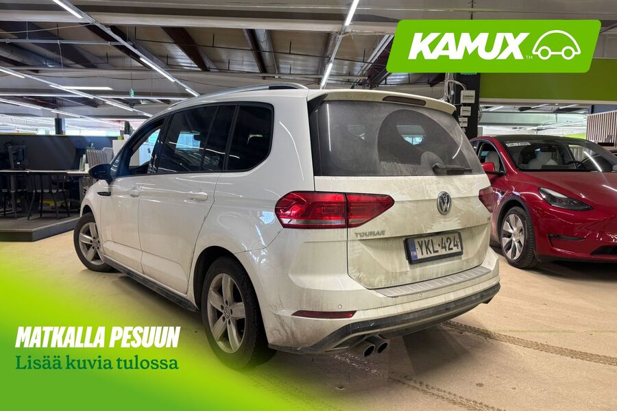 Volkswagen Touran vaihtoauto