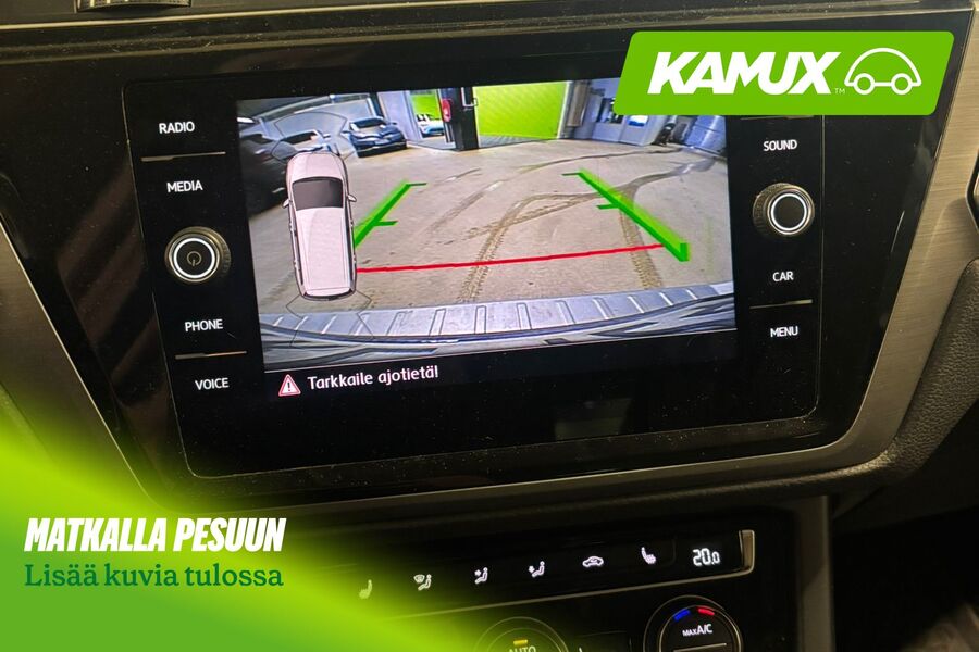 Volkswagen Touran vaihtoauto