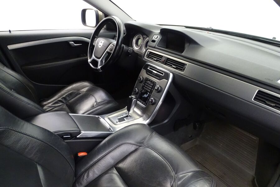 Volvo XC70 vaihtoauto