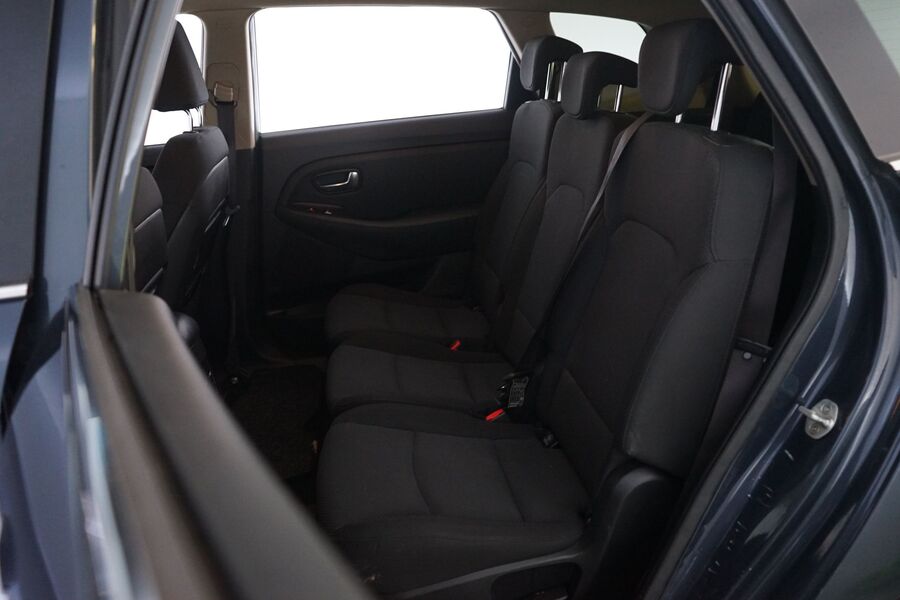 Kia Carens vaihtoauto