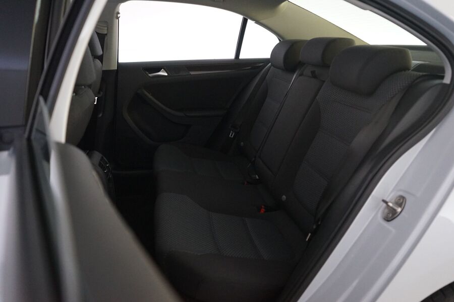 Volkswagen Jetta vaihtoauto