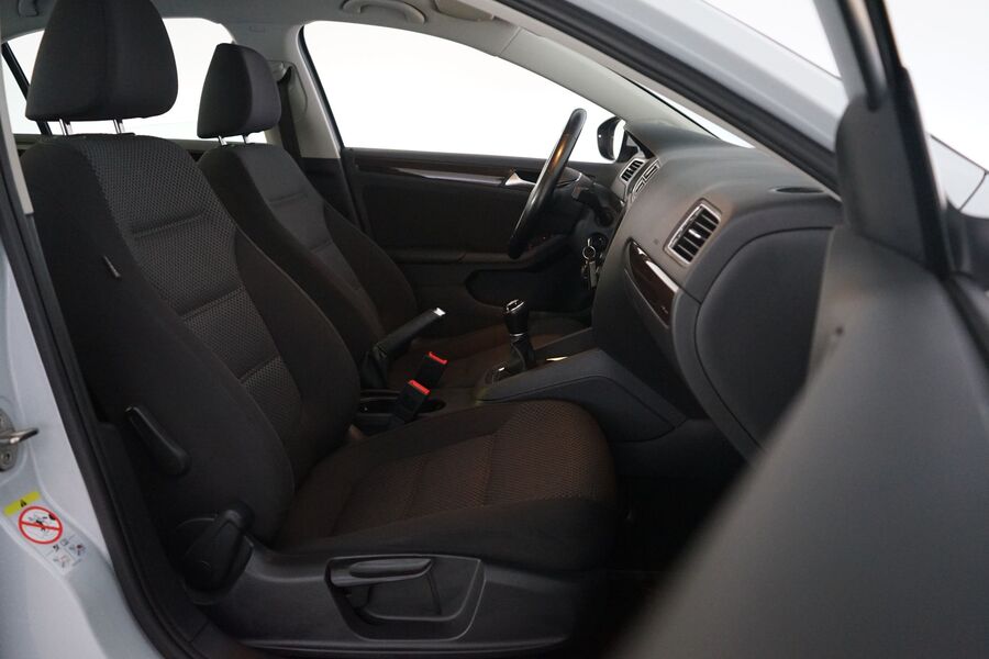 Volkswagen Jetta vaihtoauto