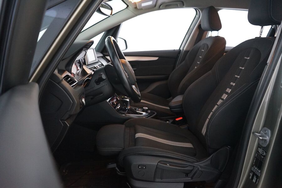 BMW 218 vaihtoauto